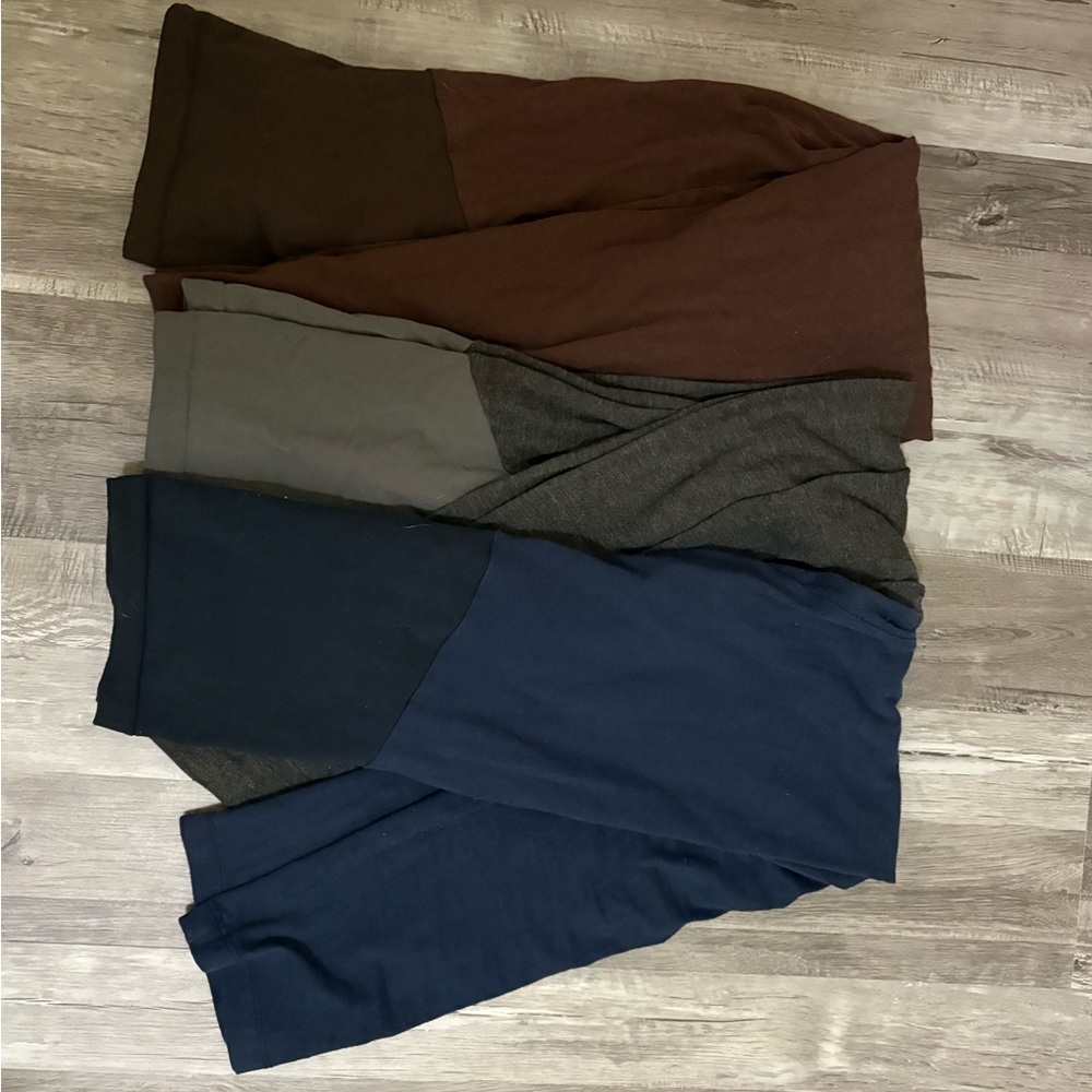 Motherhood Maternity Leggings - Picture 5 of 11